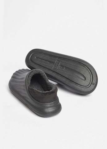 Галоши мужские на меху черного цвета Let's Shop (302660415)