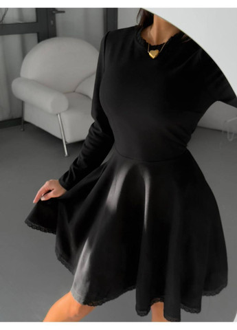 Чорна повсякденний сукня жіноча Гермес однотонна