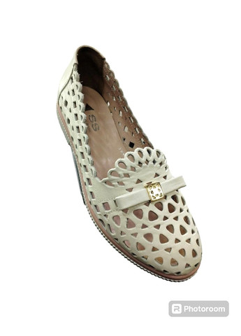 Мокасини жіночі з перфорацією з декором 36 (23,5 см) бежеві Sherlock Soon (323159431)