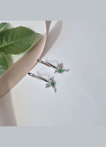 Срібні сережки з Підвіскою Колібрі із Зеленими каменями срібло 925 проби Родоване 5000135р 2.20г No Brand (341275240)