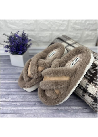 Коричневые тапочки жiночi домашнi хутрянi на платформi е-0090636-3 коричневi Jomix