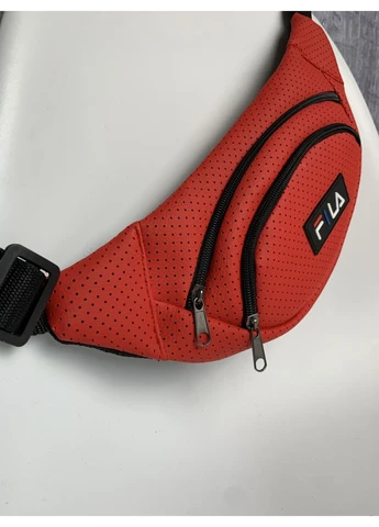 Бананка из кожзаменителя с перфорацией красная Fila (большой логотип) # - (395666169)