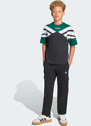 Чорна демісезонна футболка cutline kids adidas