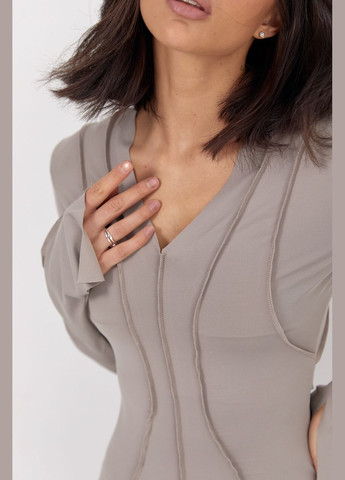 Бежевое откровенный длинное приталенное платье со швами наружу - хаки Lurex