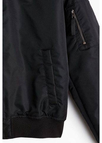 Черная демисезонная мужская куртка бомбер свободного кроя н&м (57652) м черная H&M