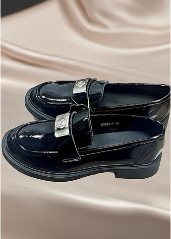 No Brand Жіночі туфлі-лофери чорного кольору із лакової шкіри чорний з натуральна шкіра, — демісезон (353687224)
