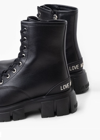 ботинки Love Moschino