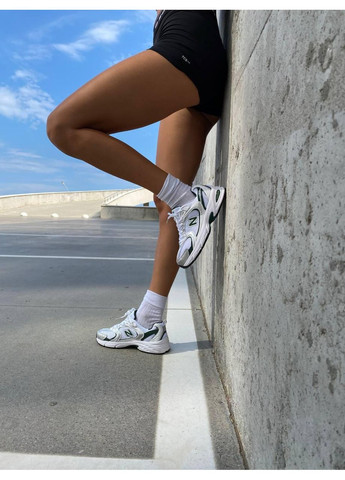 Сірі Осінні кросівки чоловічі new balance 530 green silver premium нью беланс 530 No Brand