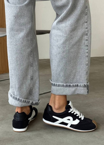 Черно-белые женские кеды Gollmony чорно-білі