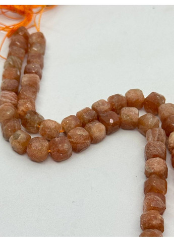 Сонячний камінь на нитці без застібки 8*8 мм 40 см Коричневий No Brand (363829923)