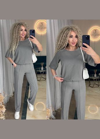 Костюм літній американський креп жатка футболка та штани No Brand (347043209)