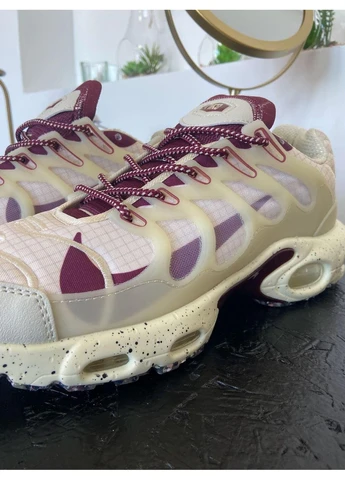 КРОСІВКИ ЖІНОЧІ NIKE AIR MAX TERRASCAPE PLUS TAN BURGUNDY НАЙК АІР МАКС ПЛЮС ЧЕРВОНІ No Brand червоні демісезони (391017944)