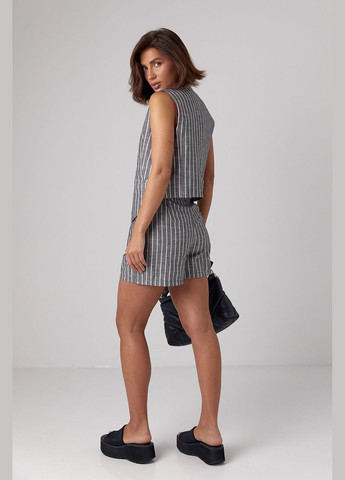 Женский летний костюм с шортами и жилеткой в полоску - темно-серый цвет Lurex (297574734)