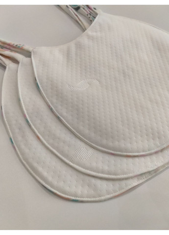 Слюнявчик водонепроницаемый, фланель на трикотажной мембране, размер 19*20 No Brand (370661646)