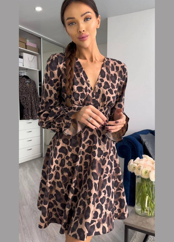 Коричневое вечернее легкое платье из ткани софт с пышной юбкой Adelante леопардовый