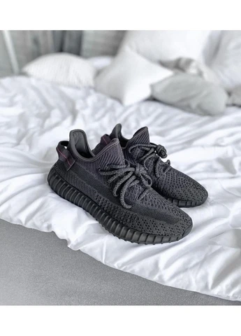 Чорні літні кросівки adidas yeezy boost 350 v2 black адідас ізі буст No Brand