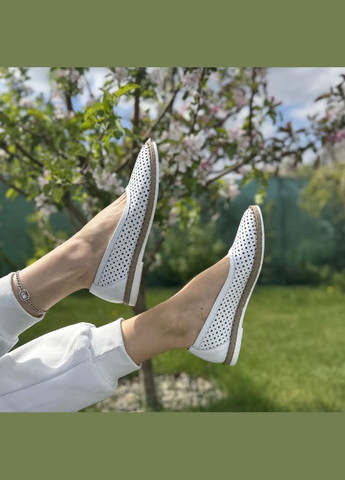 Женские балетки белые кожаные женские с перфорацией. 39 размер Vasha para | белые (338794163)