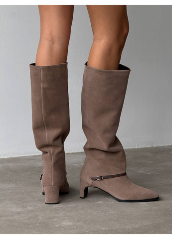 Осенние стильные женские сапоги No Brand с пряжкой