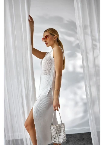 Топ 2467 Bellise (374865442)