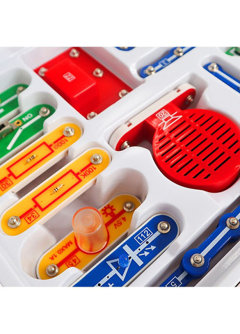 Електронний конструктор Перший транзистор 118 схем (D70701) DOKA (342752611)