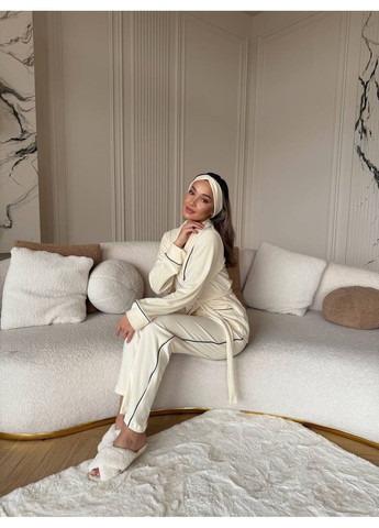 Молочна зимня жіноча піжама з повʼязкою туніка + штани No Brand
