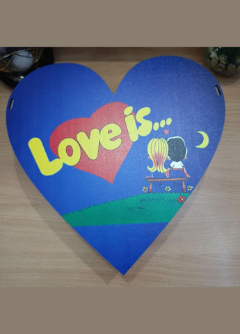 Подарочный бокс сердце с принтом «Love is...» с конфетами (ar166) No Brand (317348280)
