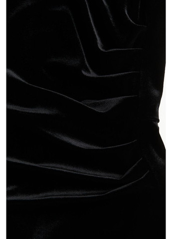 Чорна коротка, приталена чорна жіноча сукня з м'якої еластичної тканини,розмір xl H&M однотонна