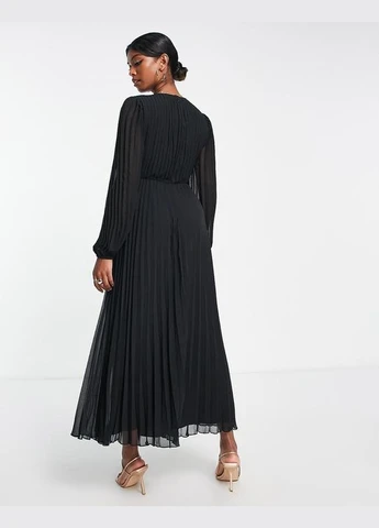 Черное платье мидакси плиссе Asos