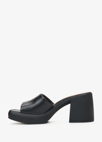 Шльопанці, колір чорний Estro (324030516)