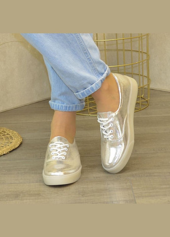 Цветные кеды женские кожаные на шнуровке. 38 размер Vasha para