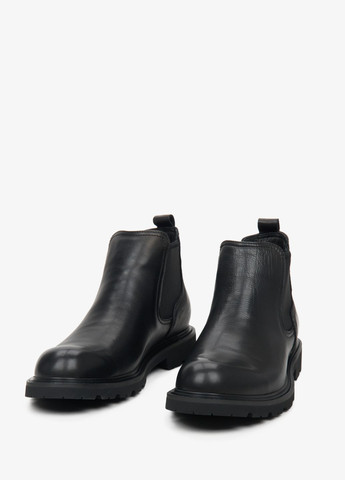 Черные осенние челси, цвет черный Estro