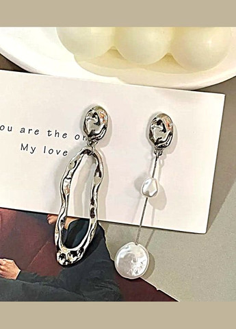 Асиметричні сережки з намистинами No Brand (327419569)