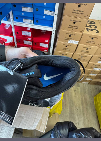 Кросівки жіночі ZOOM VOMERO ROAM SUMMIT BLACK No Brand чорні всесезони (330573915)