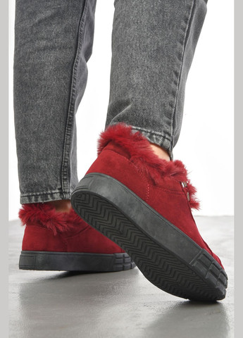 Кроссовки женские бордового цвета на шнуровке Let's Shop бордовые демисезоны (305822632)