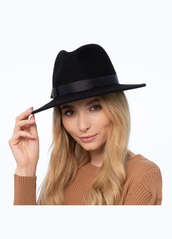 Шляпа федора женская с лентой фетр черная LuckyLOOK 659-941 (289478352)