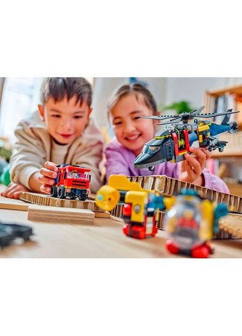 Конструктор City Ремикс вертолетов, пожарных машин и подлодок 874 деталей (60462) Lego (330224707)