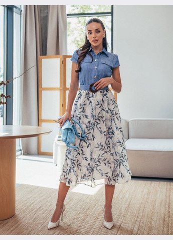 Блакитна кежуал сукня з принтованою розкльошеною спідницею і поясом блакитна кльош Dressa