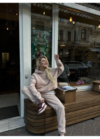 Жіночій костюм на флісі Adelante (364984015)