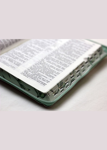 Біблія - піони, золотий зріз, індекси, замок, 13х18 см Українське Біблійне Товариство (356511318)