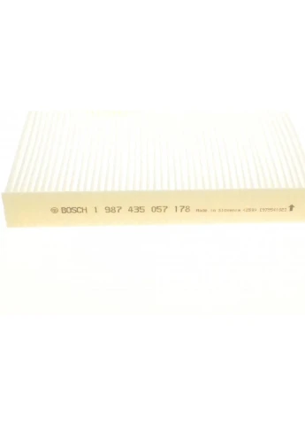 Фильтр салона Nissan Qashqai II/Renault Espace V/Kadjar/Megane IV/Talisman 1.2-1.6D 13- 1 987 435 057 RU63 Bosch (366125071)