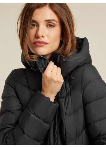 Чорна зимня жіноча куртка zahra чорна Beaumont