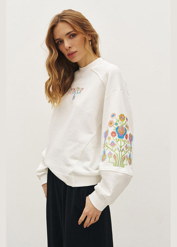 Молочный женский свитшот свободного силуэта с вышивкой mkrm4253-1 Rica Mare (358935840)