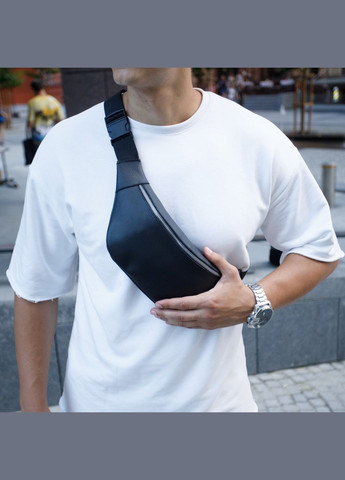 Сумка бананка чоловіча через плече з натуральної шкіри, містка на пояс, чорна No Brand (354710662)