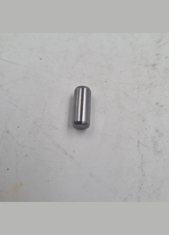 Оригинальный штифт распределительного вала MF472403 L200, Л200, PAJERO SPORT, Паджеро Спорт Mitsubishi (345737935)