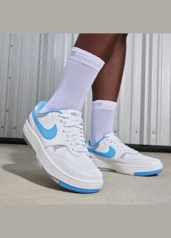 Кроссовки женские Wmns Gamma Force (DX9176-108) Nike белые (304024871)