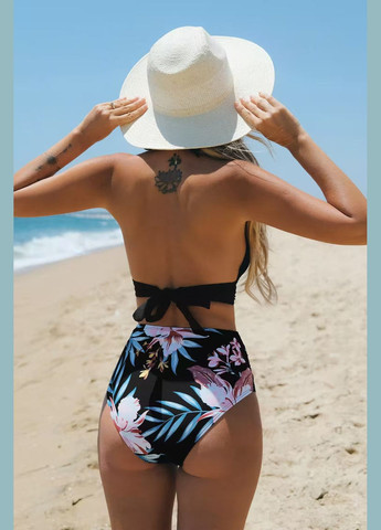 Черный летний купальник CUPSHE