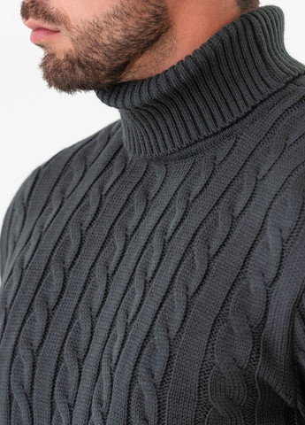Темно-серый зимний мужской джемпер с объемной вязкой «косы» и высоким воротником. SVTR