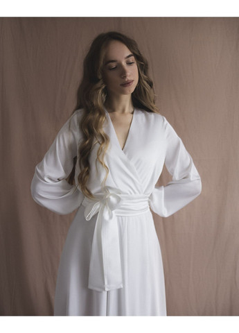 Молочна коктейльна, вечірня мінімалістична сукня максі з запаховим дизайном на запах No Brand однотонна