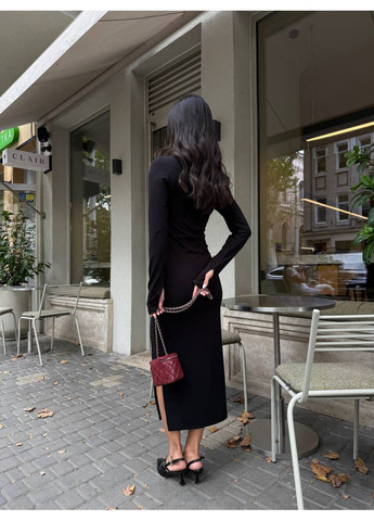 Чорна жіноча сукня з розрізом віскоза No Brand