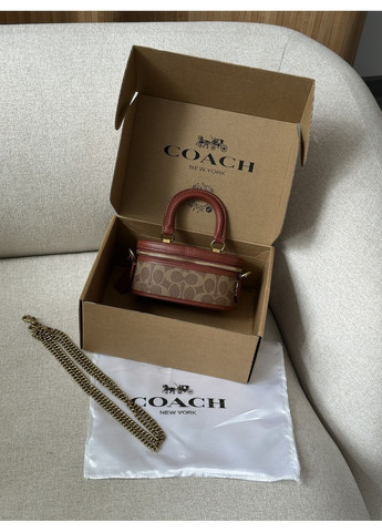 Сумка женская Trail Crossbody 17 With Pillow Quilting In Signature Canvas No Brand (367609978)